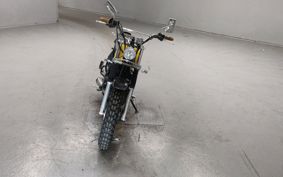 YAMAHA TW225 DG09J