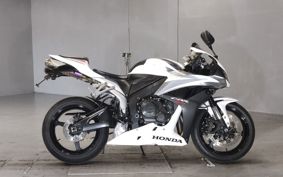 HONDA CBR600RR PC40