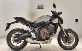 HONDA CB650R E-Clutch 2026 RH17