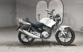 YAMAHA YBR125 RE05