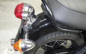 TRIUMPH BONNEVILLE T100 2016