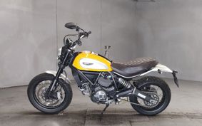 DUCATI  DUCATI  SCRAMBLER  CLASSIC  2015 K102JA