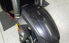 TRIUMPH STREET TRIPLE RS 2026