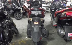 YAMAHA S-MAX 2025