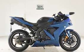 YAMAHA YZF-R1 2005