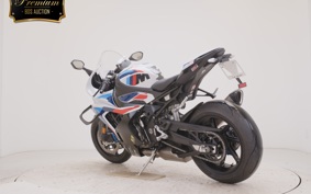 BMW M1000RR 2025