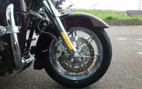 HARLEY HARLEY FLHTCUSE1800CVO 2013 PR8