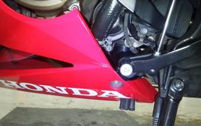 HONDA CBR650R 2019 RH03