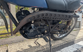 KAWASAKI 125TR F6