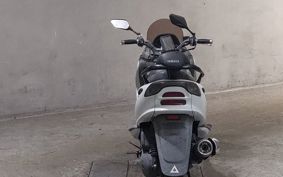YAMAHA MAJESTY 125 RSE2