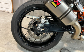 KTM 690 DUKE R 2013 LDU40