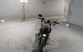 HARLEY XL883N 2013 LE2