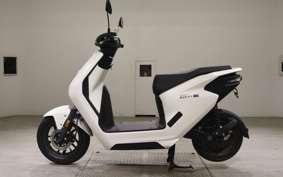 HONDA EM1E: 2014 EF16