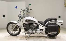 YAMAHA DRAGSTAR 400 2000 4TR