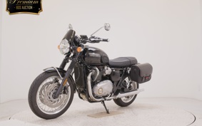 TRIUMPH BONNEVILLE T120 2025