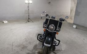 HARLEY FLHCS1870 YBK