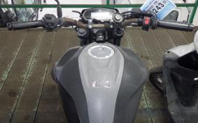 YAMAHA FZ25