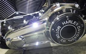 HARLEY FXBRS1870 2018