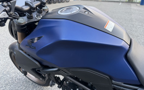 HONDA CB250R MC52