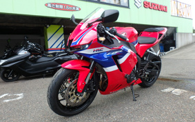 HONDA CBR600RR ABS 2024 PC40