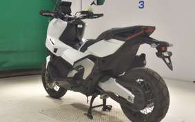 HONDA X-ADV 750 2026 RH21