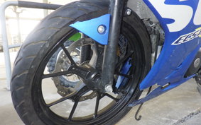 SUZUKI GSX-R125 DL33B