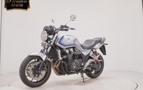 HONDA CB1300SF SUPER FOUR Gen. 3 2024 SC54