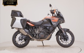 KTM 1290 SUPER ADVENTURE S 2021