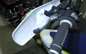 HUSQVARNA 701ED 2022