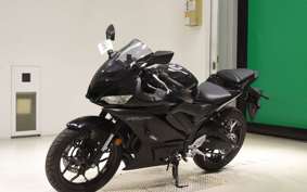YAMAHA YZF-R25 A 2017 RG74J