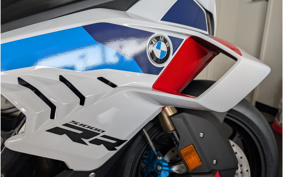 BMW S1000RR M 2025 0P21