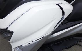 YAMAHA N-MAX SE86J