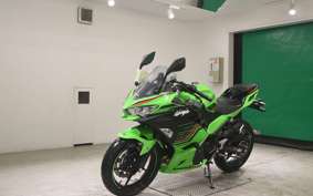 KAWASAKI NINJA 400 2022 EX400L