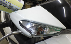 YAMAHA CYGNUS 125 XSR 3 SEA5J