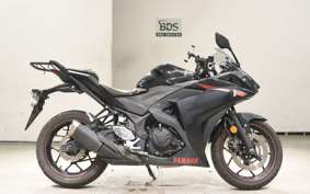 YAMAHA YZF-R25 RG10J