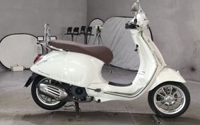 VESPA PRIMA BEIGE RA150 M8120