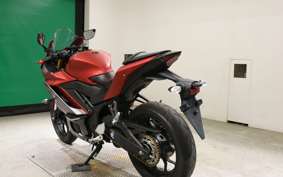 YAMAHA YZF R-3 2019 RH13J