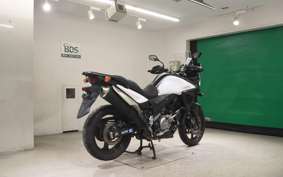 SUZUKI Vｽﾄﾛｰﾑ650A 2013 VP56A