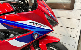 HONDA CBR650R E-Clutch 2026 RH17