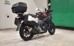 SUZUKI Vｽﾄﾛｰﾑ250A 2009
