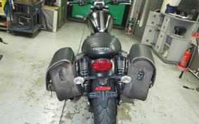 TRIUMPH STREET TWIN 2021