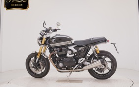 TRIUMPH SPEED ​​TWIN 1200 RS 2025