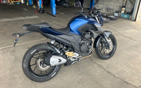 YAMAHA FZ25 RG42