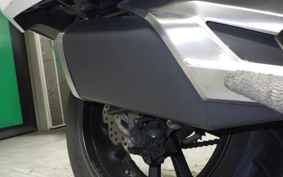 HONDA NM4 VULTUS -02 2019 RC82