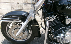 YAMAHA DRAGSTAR 1100 CLASSIC 2004 VP13J