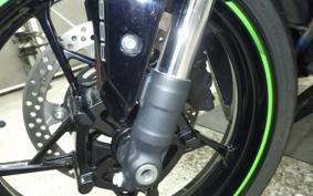 KAWASAKI ZX-25R 2005 ZX250E