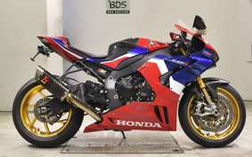 HONDA CBR1000RR RSP 2022 SC82