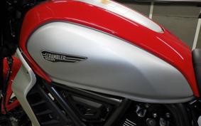 DUCATI SCRAMBLER ICON 2024