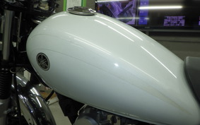 YAMAHA YB125SP 2001