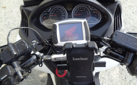 HONDA SILVERWING400GT 2009 NF03